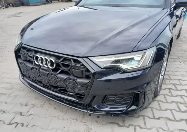 AUDI A6 Avant 50 TFSI e quattro S tronic S line