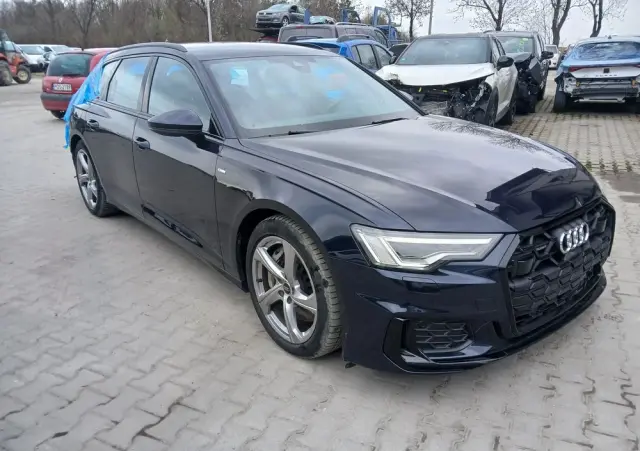 AUDI A6 Avant 50 TFSI e quattro S tronic S line