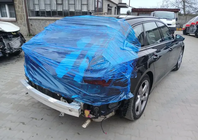 AUDI A6 Avant 50 TFSI e quattro S tronic S line