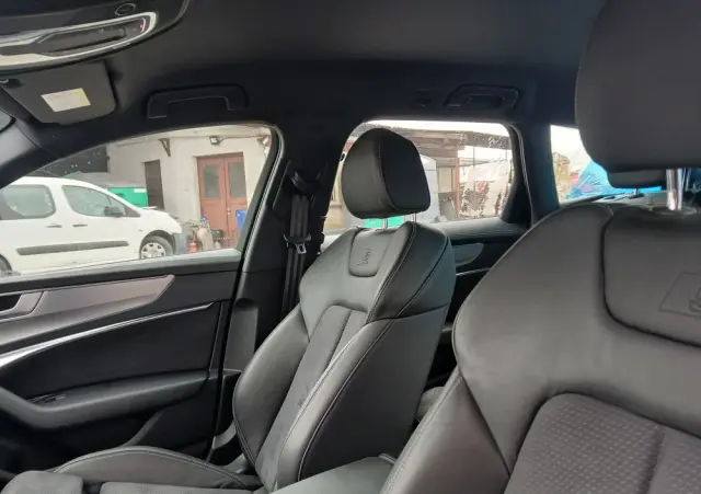 AUDI A6 Avant 50 TFSI e quattro S tronic S line