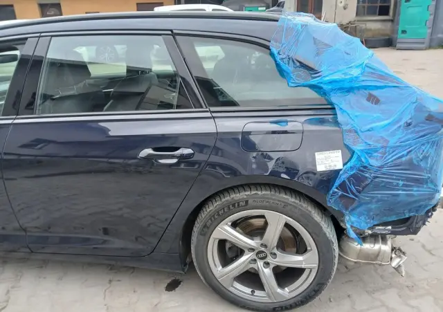 AUDI A6 Avant 50 TFSI e quattro S tronic S line