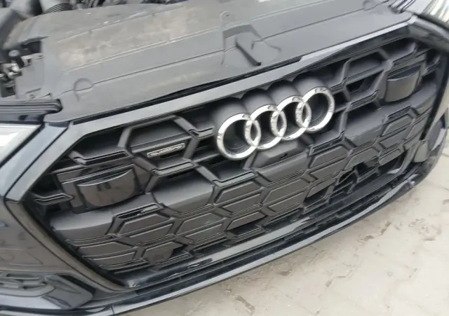 AUDI A6 Avant 50 TFSI e quattro S tronic S line