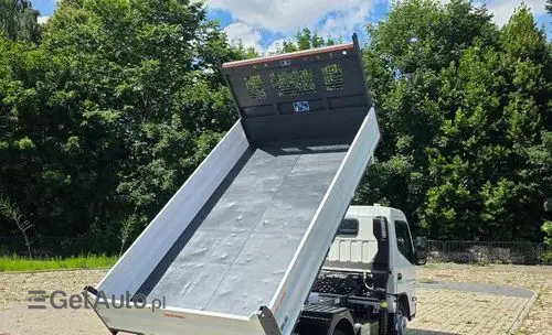 MITSUBISHI Canter Fuso 