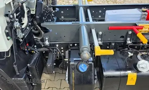 MITSUBISHI Canter Fuso 