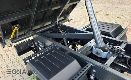 MITSUBISHI Canter Fuso 