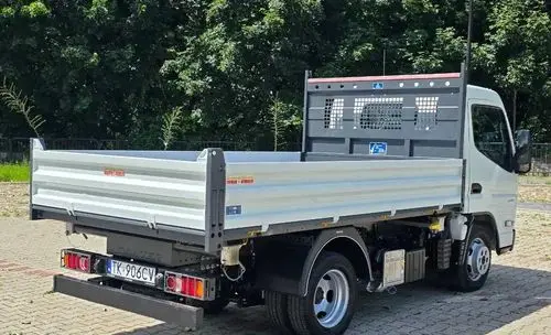 MITSUBISHI Canter Fuso 