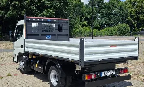 MITSUBISHI Canter Fuso 