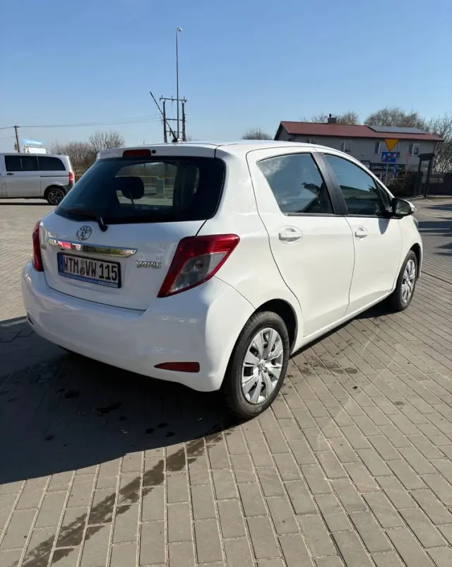 TOYOTA Yaris 1.0 VVT-i Comfort
