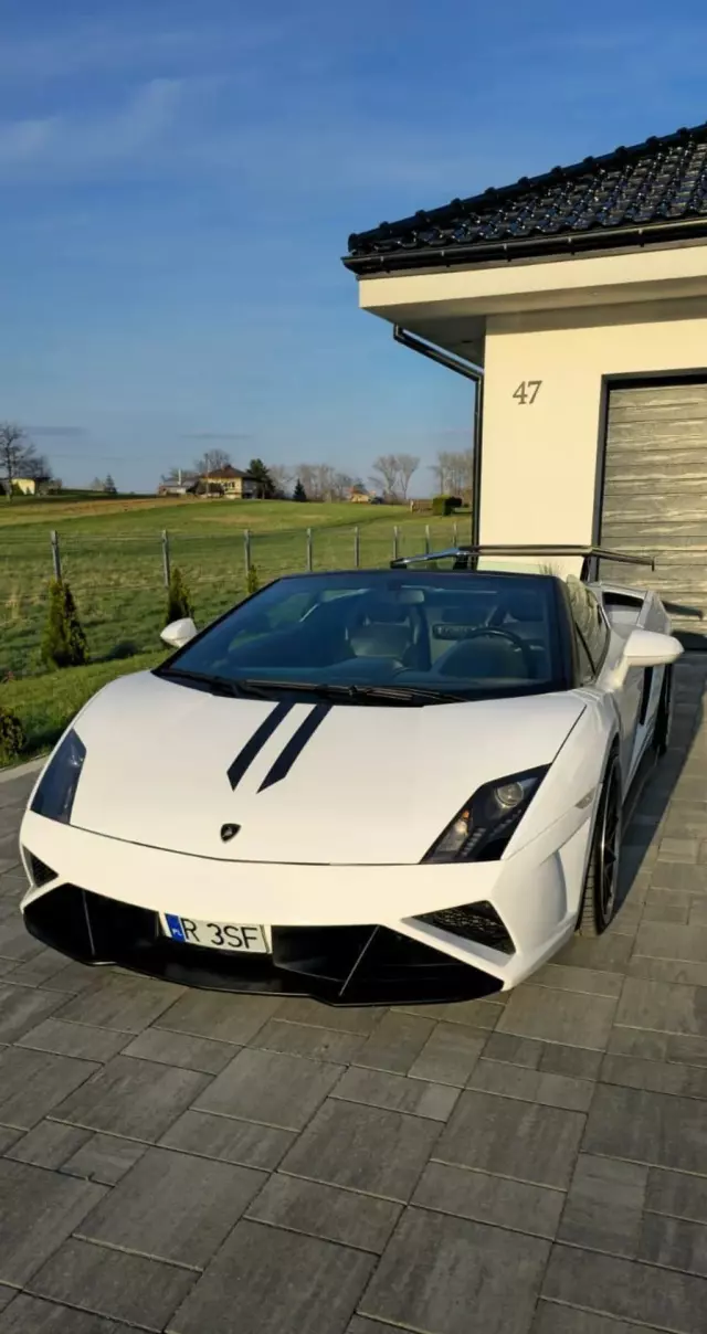 LAMBORGHINI Gallardo 