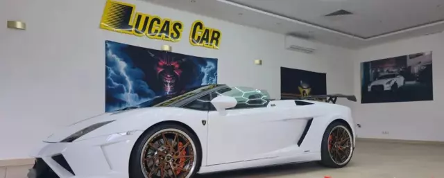 LAMBORGHINI Gallardo 