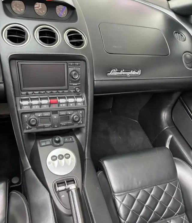 LAMBORGHINI Gallardo 