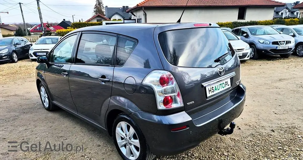 TOYOTA Corolla Verso 1.8 Premium + 7os