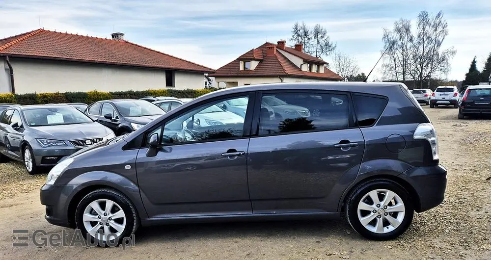 TOYOTA Corolla Verso 1.8 Premium + 7os