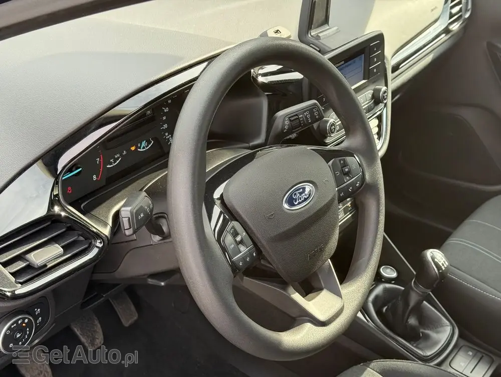 FORD Fiesta 1.1 S&S COOL&CONNECT