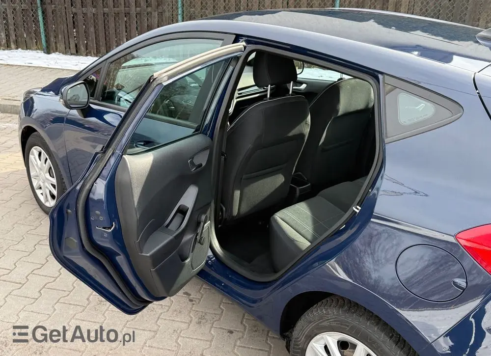 FORD Fiesta 1.1 S&S COOL&CONNECT