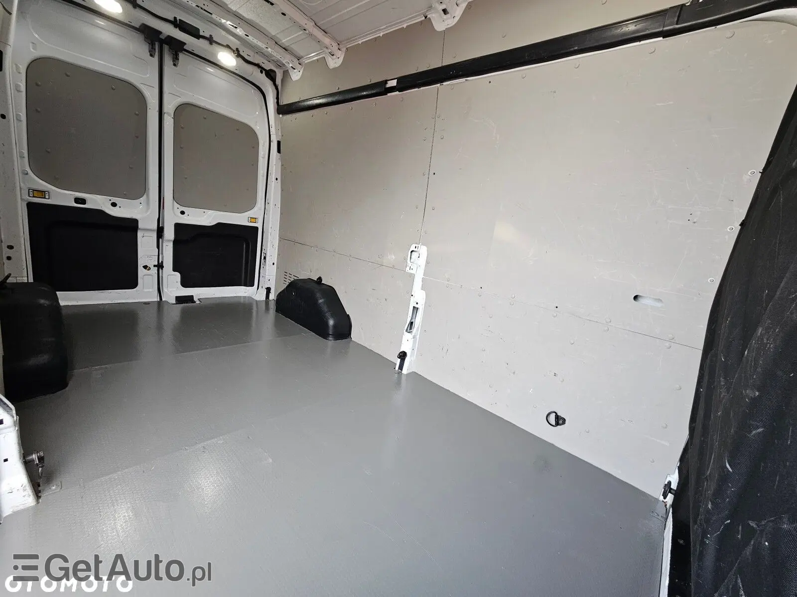 FORD Transit L3H2 Trend