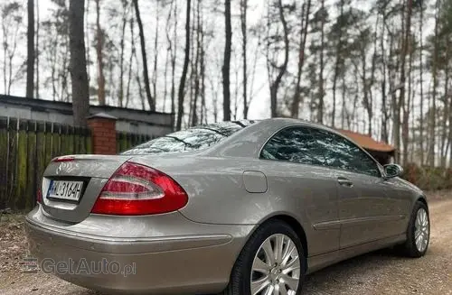 MERCEDES-BENZ CLK 