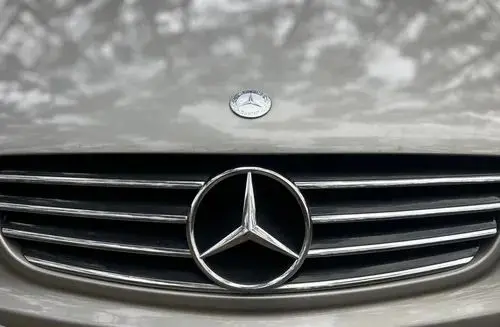 MERCEDES-BENZ CLK 