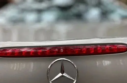 MERCEDES-BENZ CLK 
