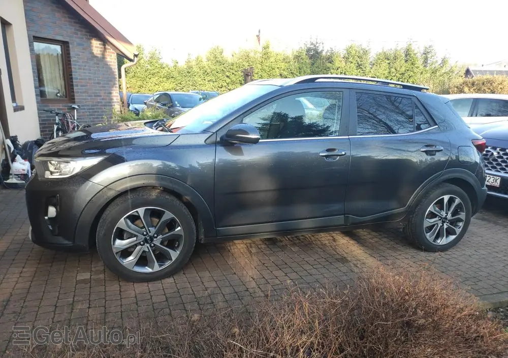 KIA Stonic 1.6 CRDi SCR XL