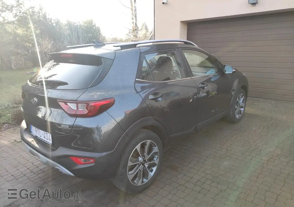 KIA Stonic 1.6 CRDi SCR XL