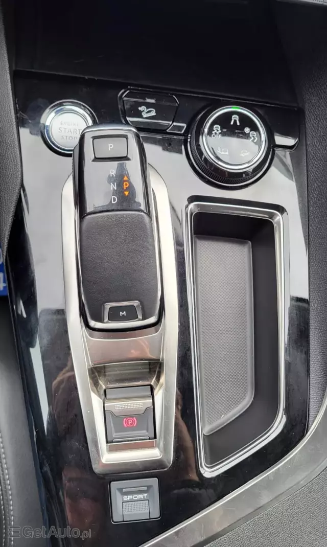 PEUGEOT 3008 1.6 PureTech GPF Crossway S&S EAT8