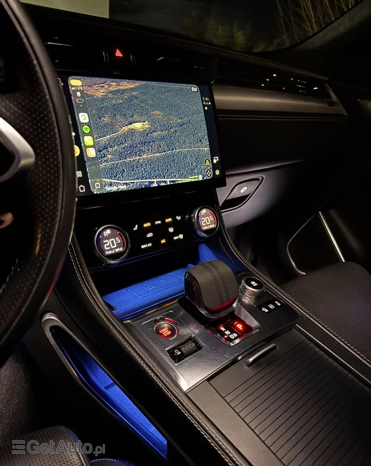 JAGUAR F-Pace 2.0 P400e PHEV AWD R-Dynamic HSE