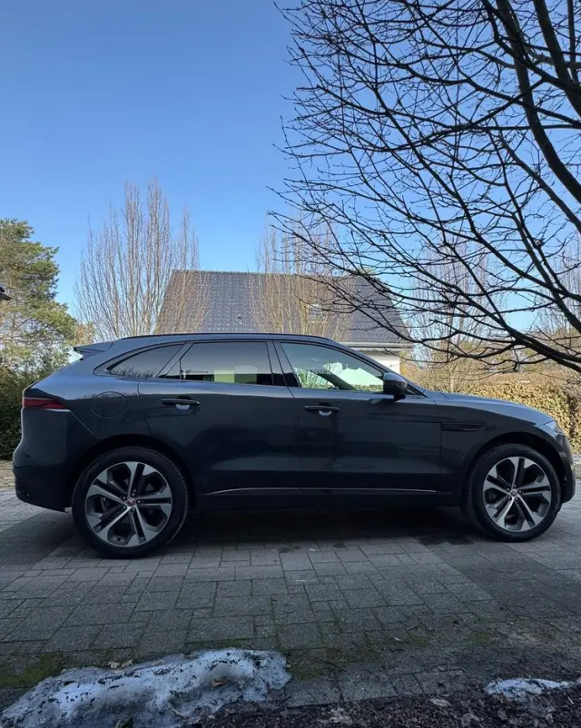 JAGUAR F-Pace 2.0 P400e PHEV AWD R-Dynamic HSE