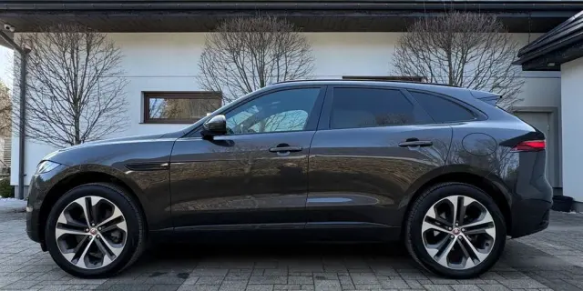 JAGUAR F-Pace 2.0 P400e PHEV AWD R-Dynamic HSE