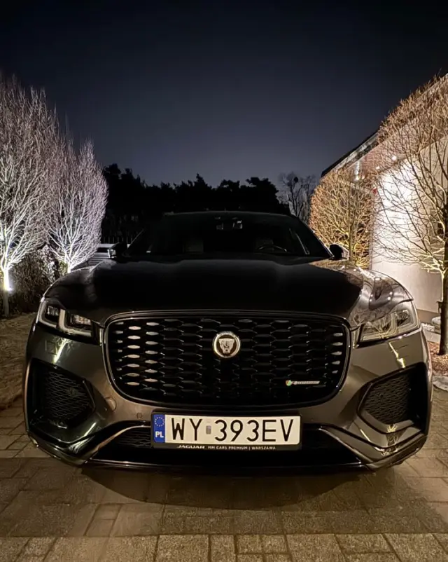 JAGUAR F-Pace 2.0 P400e PHEV AWD R-Dynamic HSE