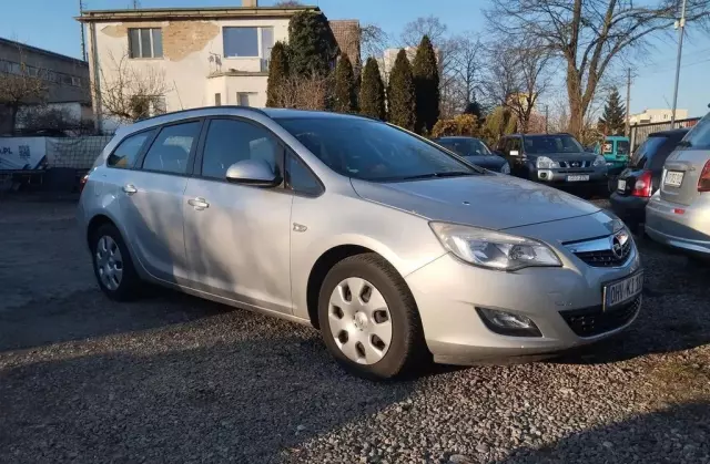 OPEL Astra 