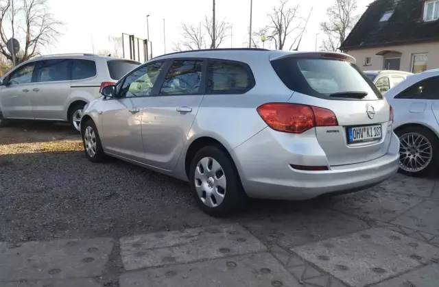 OPEL Astra 