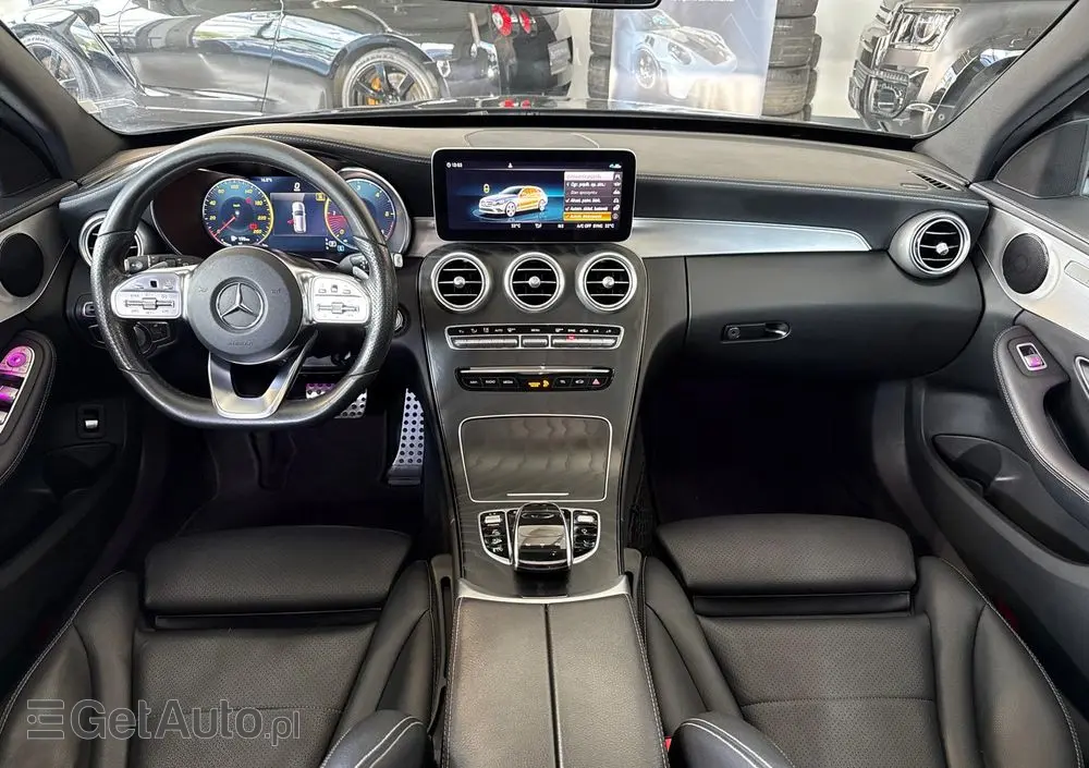 MERCEDES-BENZ Klasa C 200 d 9G-TRONIC AMG Line