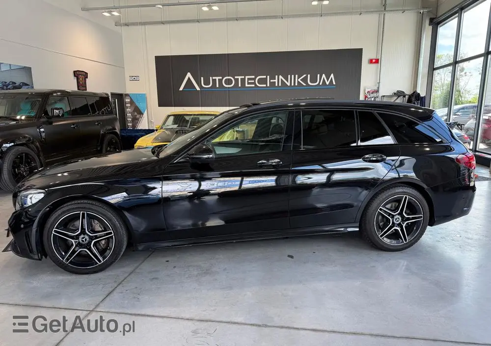 MERCEDES-BENZ Klasa C 200 d 9G-TRONIC AMG Line
