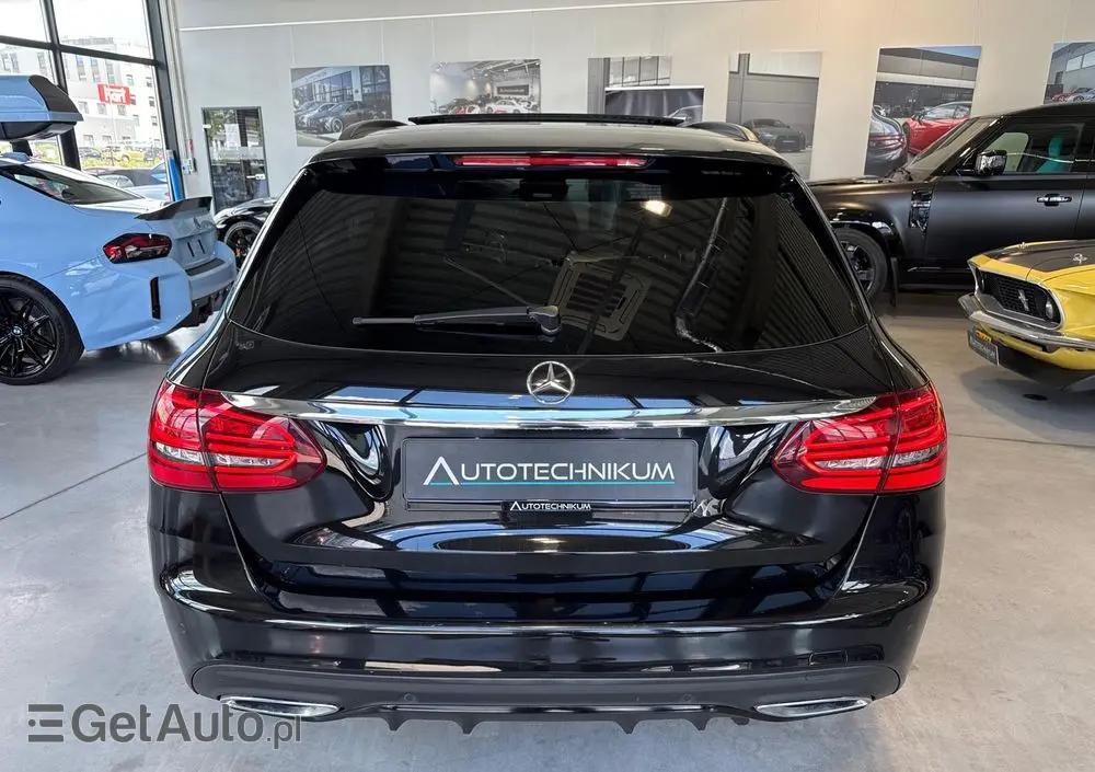 MERCEDES-BENZ Klasa C 200 d 9G-TRONIC AMG Line