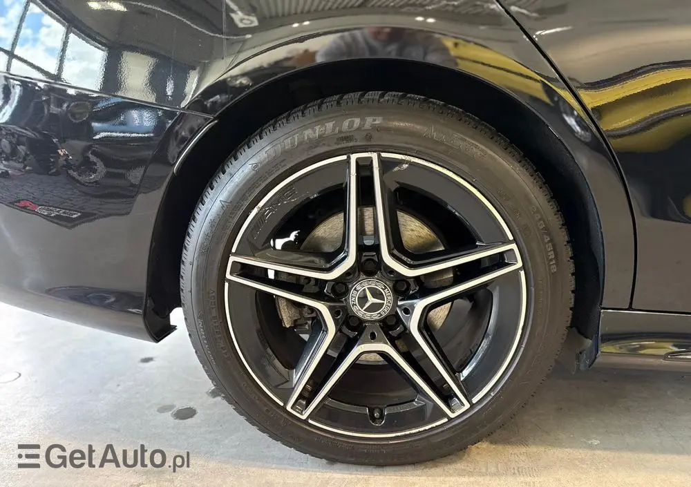 MERCEDES-BENZ Klasa C 200 d 9G-TRONIC AMG Line