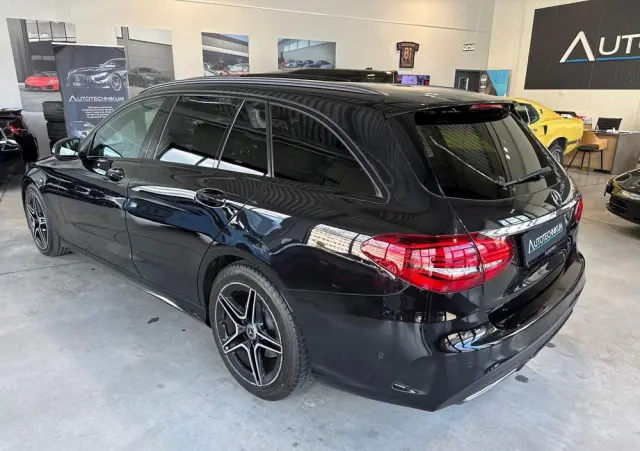 MERCEDES-BENZ Klasa C 200 d 9G-TRONIC AMG Line