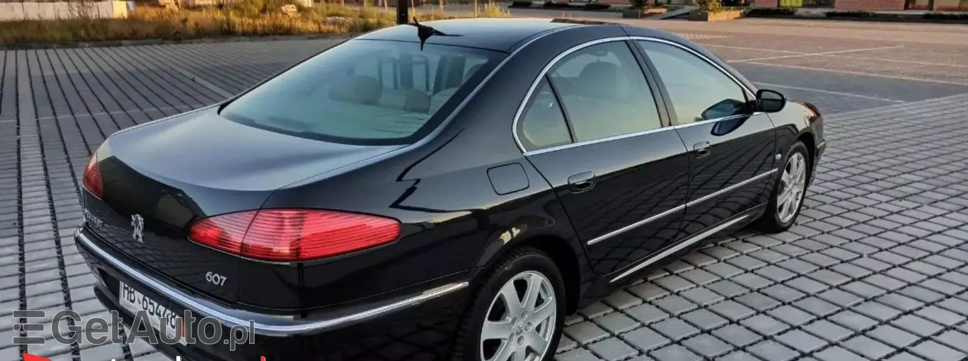 PEUGEOT 607 