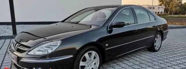 PEUGEOT 607 