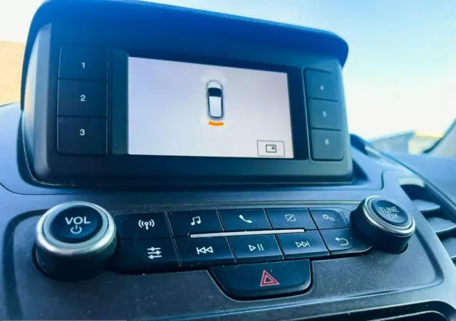 FORD FT Connect 210 L2 1.5 TDCi MR`18 E6.2 2.3t 