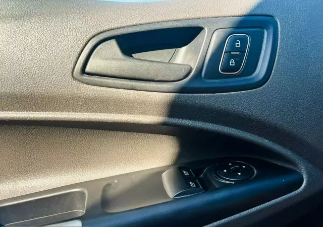 FORD FT Connect 210 L2 1.5 TDCi MR`18 E6.2 2.3t 