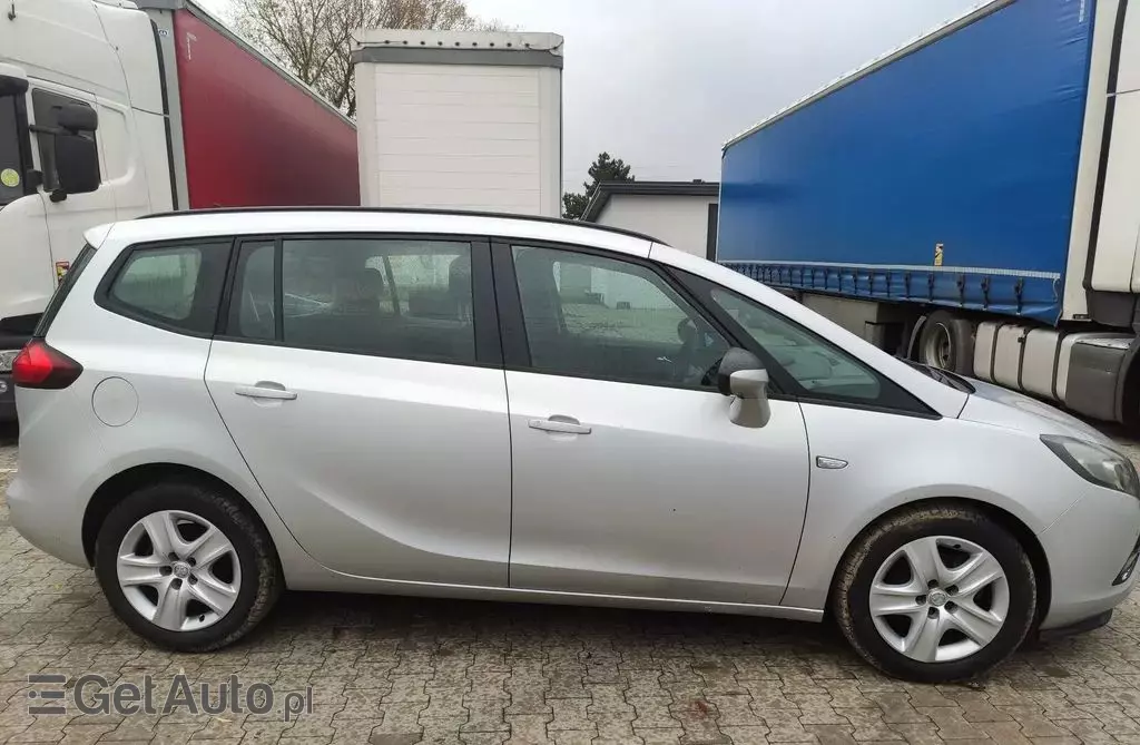 OPEL Zafira 