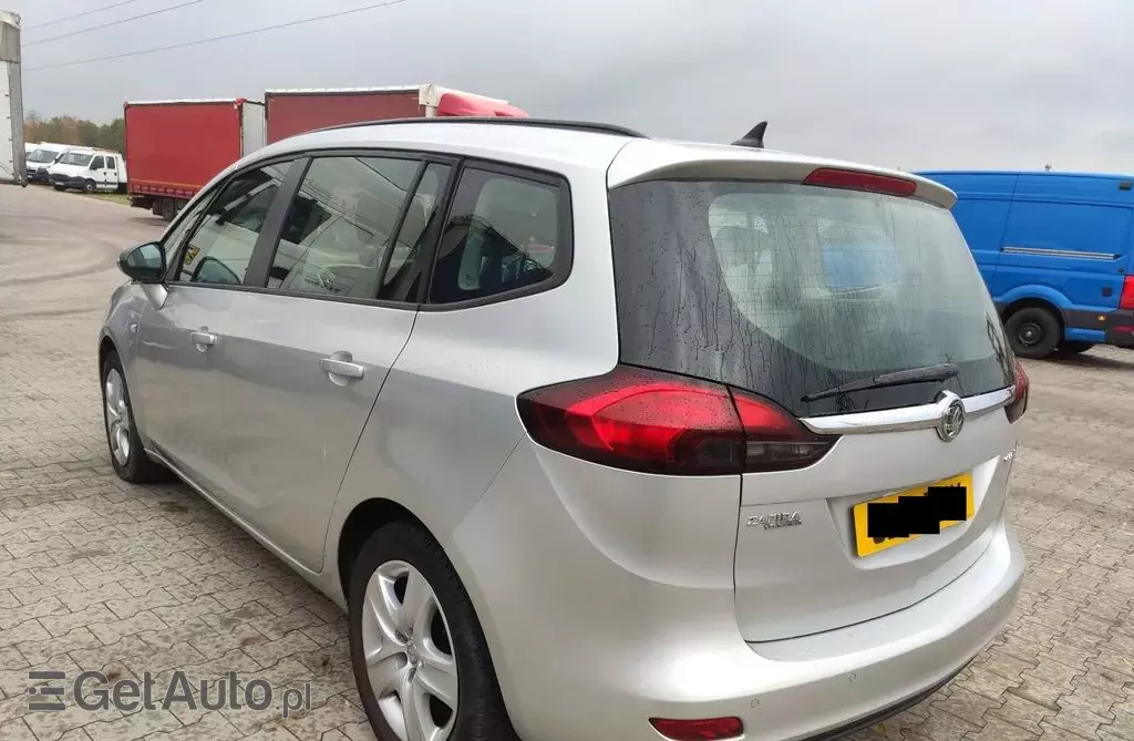 OPEL Zafira 