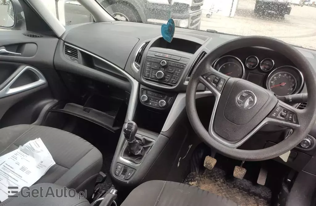OPEL Zafira 