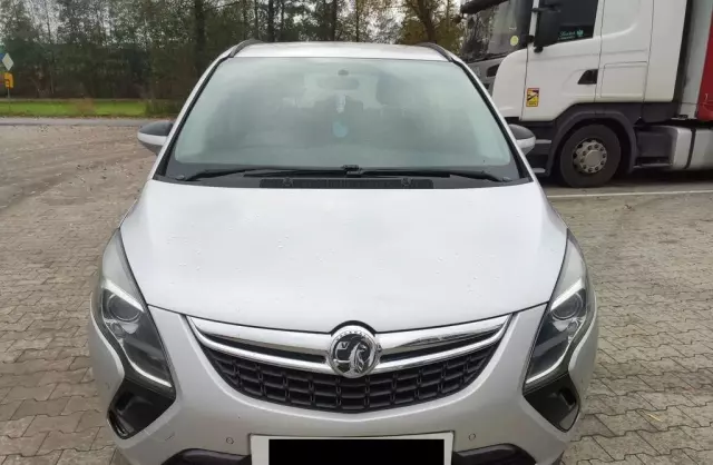 OPEL Zafira 