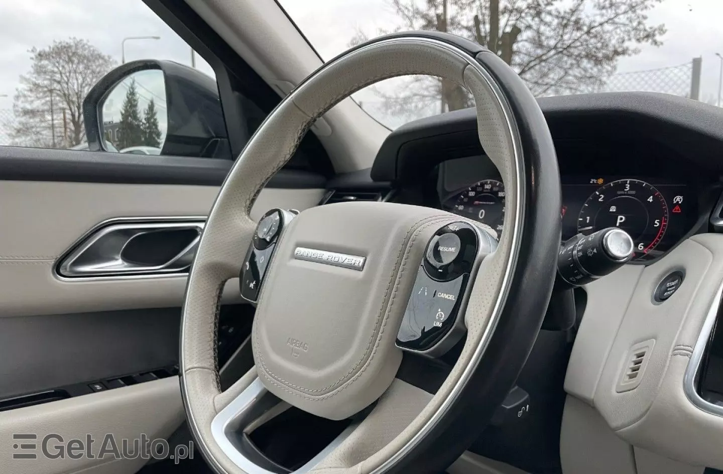 LAND ROVER Range Rover Velar 