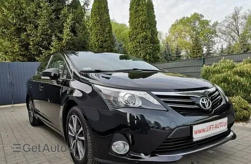 TOYOTA Avensis 