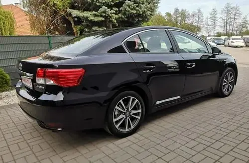 TOYOTA Avensis 