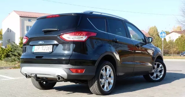 FORD Kuga 2.0 TDCi 4WD Titanium