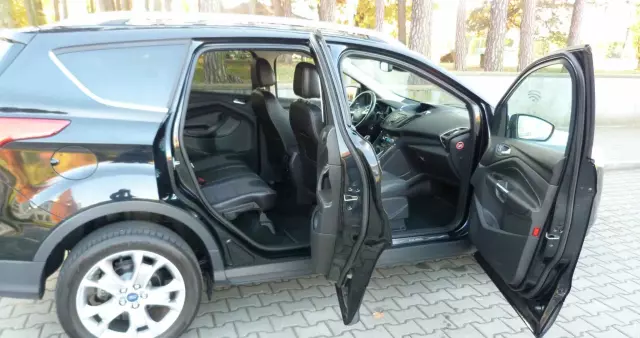 FORD Kuga 2.0 TDCi 4WD Titanium